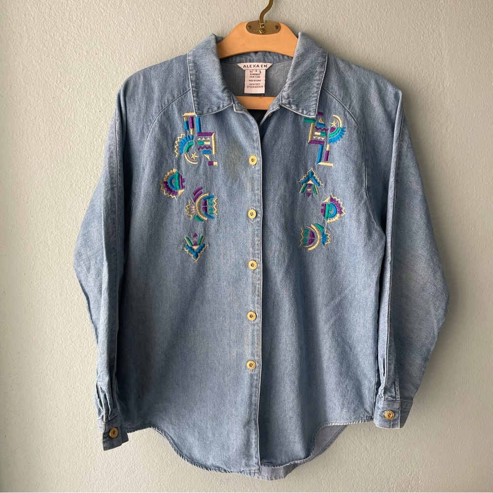 ♦️5/$15♦️ Alexa Em | Vintage 90s Western Embroidered Button Down Shirt